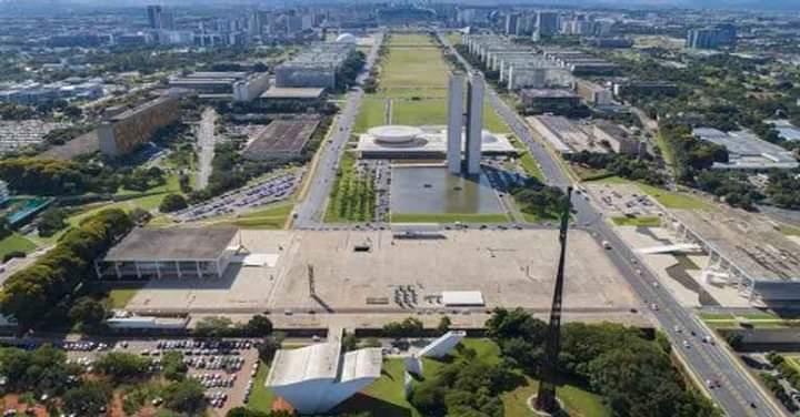Capa da notícia: Abertas inscrições para o concurso do projeto arquitetônico do Memorial da Democracia